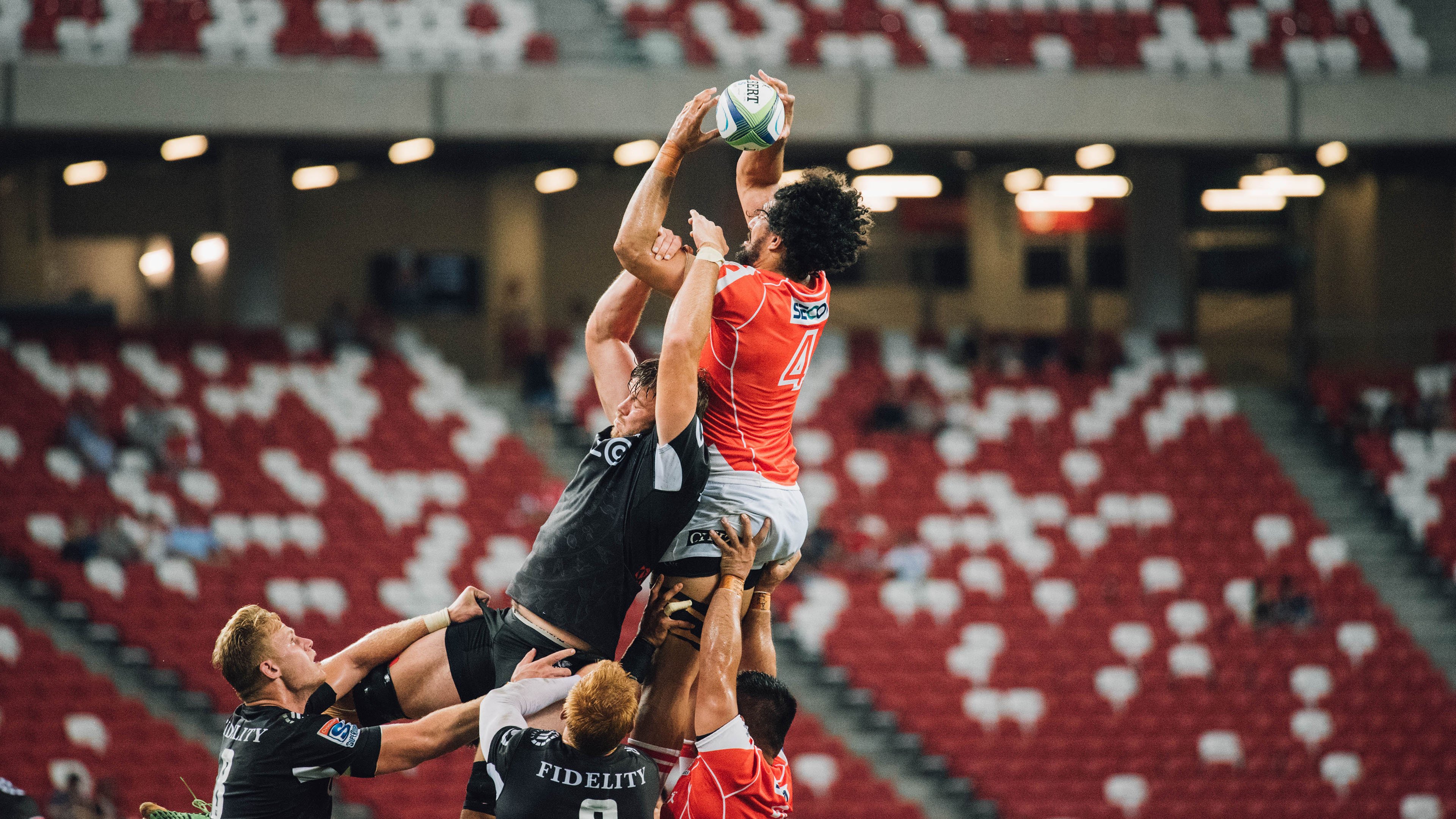 Faker连续十场比赛得分爆冷,SKT勇闯巅峰!