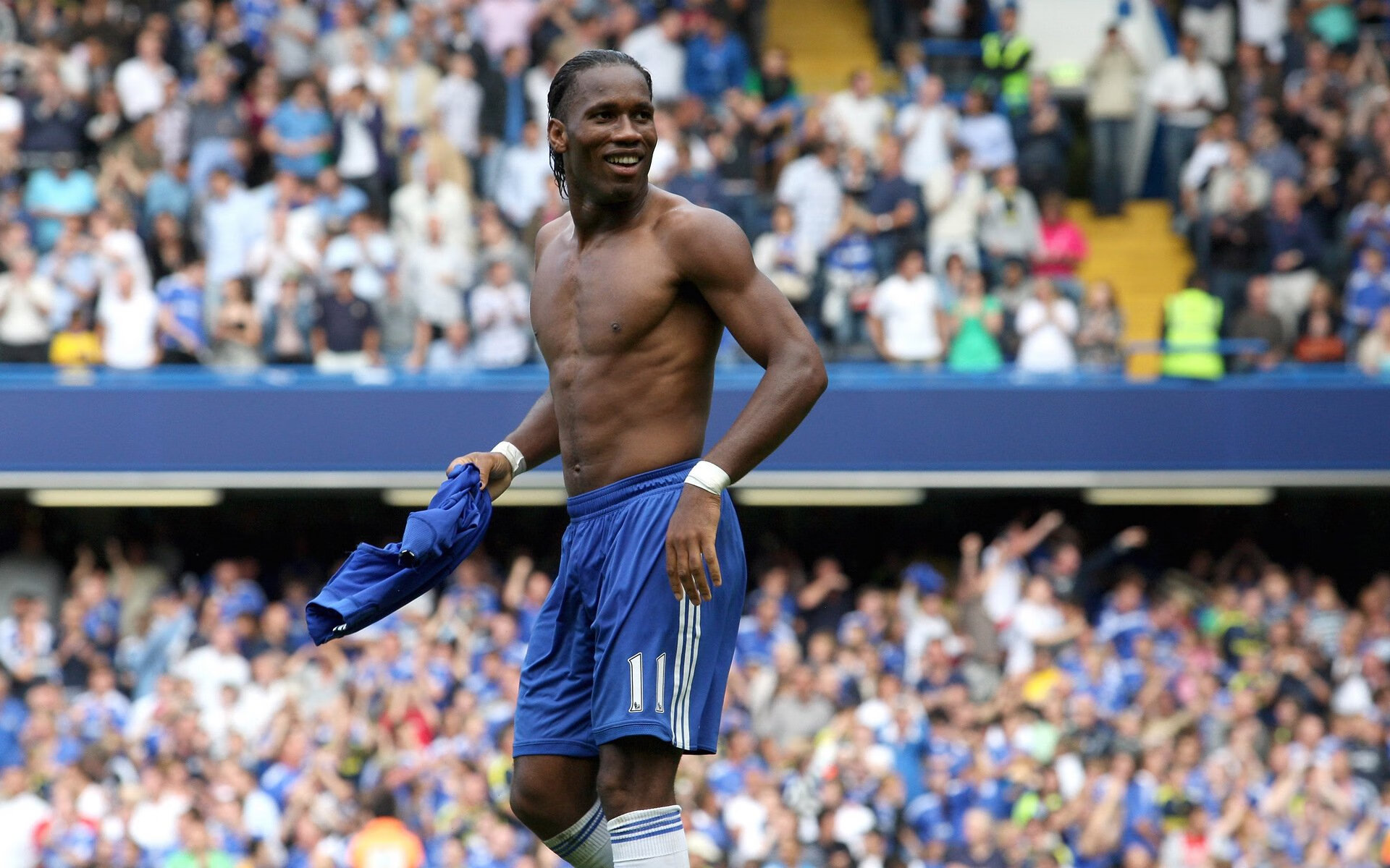 在线体育赛事直播德罗巴连续三场比赛得分超过战术调整，阿森纳挑战极限！