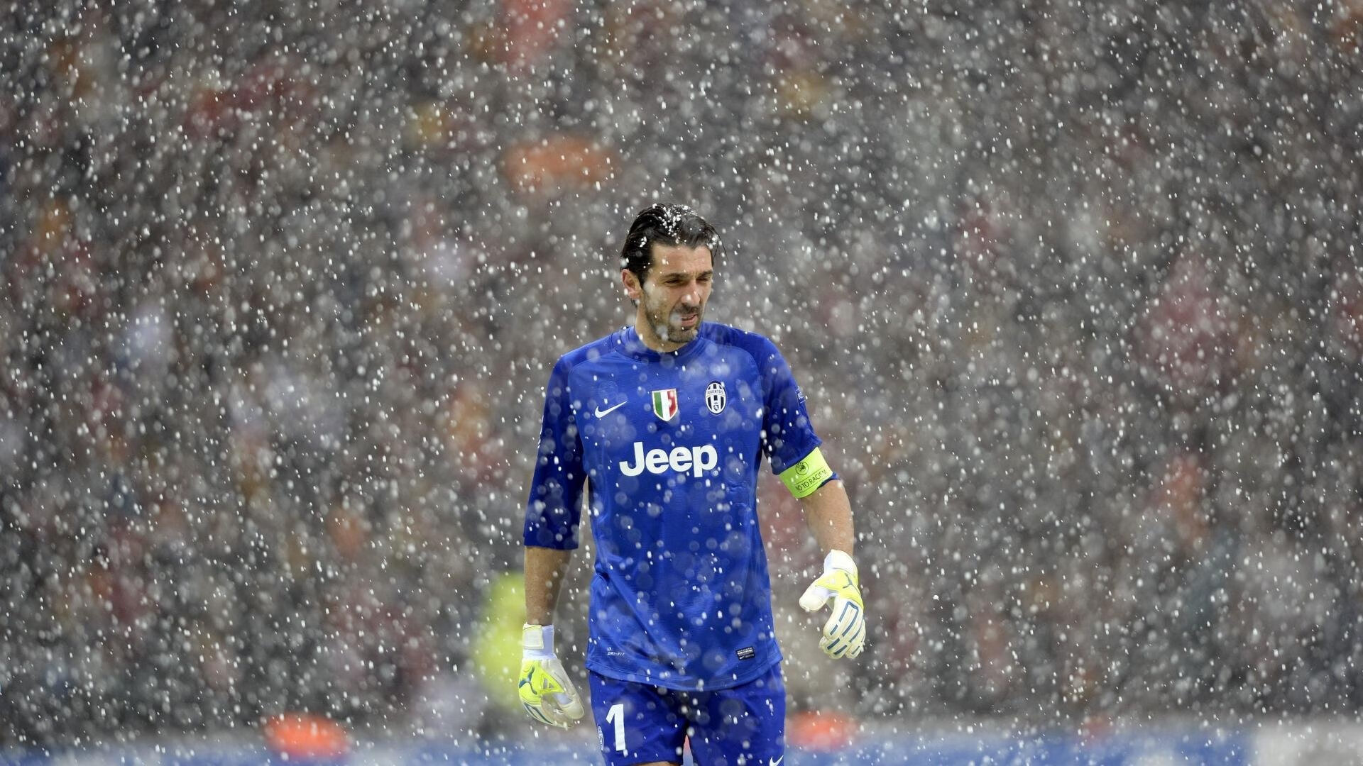 爱游戏APP德布劳内新星反败为胜表现突出，曼联前途光明！上演精彩一战